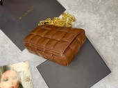 ボッテガ ヴェネタ 新作＆送料込 財布 BV3031