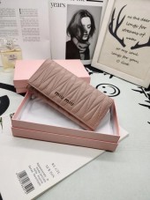 miumiu ミュウミュウ財布 人気 新作＆送料込 新入荷 RN001