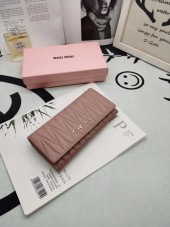 miumiu ミュウミュウ財布 人気 新作＆送料込 新入荷 RN001