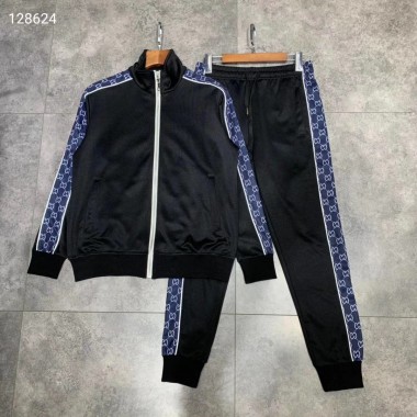 グッチ スーツ 新作 新品同様超美品 通販＆送料 GYIF029