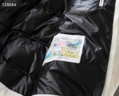 モンクレール ダウンジャケット 新作 新品同様超美品 通販＆送料 MC0172