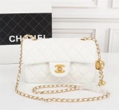 シャネル バッグ 人気 新作＆送料込(CHANEL)6211
