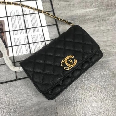 シャネル バッグ 人気 新作＆送料込(CHANEL)8251