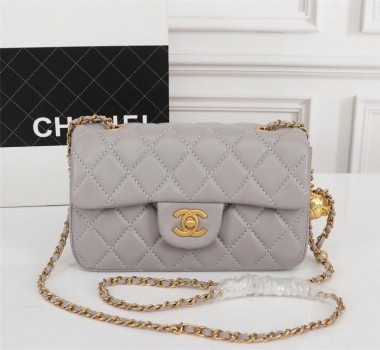 シャネル バッグ 人気 新作＆送料込(CHANEL)6211