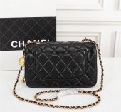 シャネル バッグ 人気 新作＆送料込(CHANEL)6211