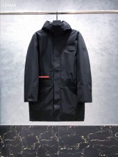 プラダ ダウンジャケット 新作 新品同様超美品 通販＆送料 PRADA0100