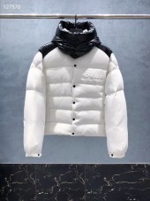 モンクレール ダウンジャケット 新作 新品同様超美品 通販＆送料 MC0184