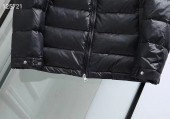 モンクレール ダウンジャケット 新作 新品同様超美品 通販＆送料 MC0195