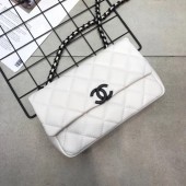 シャネル バッグ 人気 新作＆送料込(CHANEL)8229