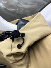 モンクレール ダウンジャケット 新作 新品同様超美品 通販＆送料 MC0229