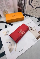 ルイヴィトン 財布 新作 人気 新品 通販＆送料込 M9376