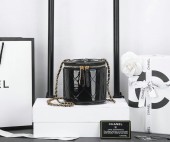シャネル バッグ 人気 新作＆送料込(CHANEL)7007