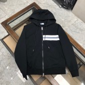 モンクレール  新作 新品同様超美品 通販＆送料 MC0274