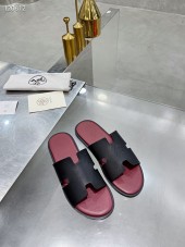 Hermes カジュアルシューズ 新作 本革 新品同様超美品 通販＆送料込 運動靴 男性用 her049