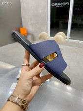 Hermes カジュアルシューズ 新作 本革 新品同様超美品 通販＆送料込 運動靴 男性用 her051