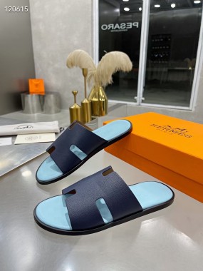 Hermes カジュアルシューズ 新作 本革 新品同様超美品 通販＆送料込 運動靴 男性用 her047