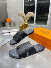 Hermes カジュアルシューズ 新作 本革 新品同様超美品 通販＆送料込 運動靴 男性用 her037