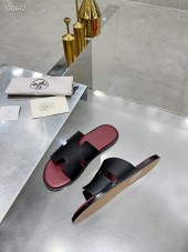 Hermes カジュアルシューズ 新作 本革 新品同様超美品 通販＆送料込 運動靴 男性用 her049