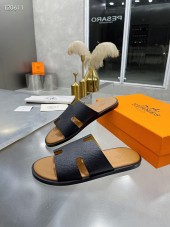 Hermes カジュアルシューズ 新作 本革 新品同様超美品 通販＆送料込 運動靴 男性用 her050