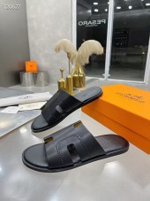 Hermes カジュアルシューズ 新作 本革 新品同様超美品 通販＆送料込 運動靴 男性用 her034