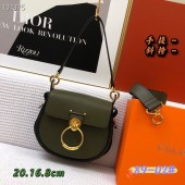 クロエ 新作＆送料込レザーバッグchloe89-02