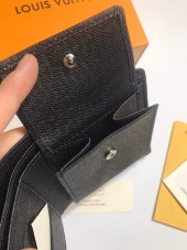 ルイヴィトン 財布 新作 人気 新品 通販＆送料込 M61675