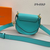 クロエ 新作＆送料込レザーバッグchloe89-02
