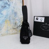 プラダ  バッグ 人気 新作＆送料込 新入荷 PR8802