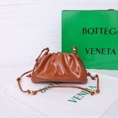 ボッテガ ヴェネタ 新作＆送料込 財布 BV3044