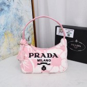 プラダ  バッグ 人気 新作＆送料込 新入荷 PR8802