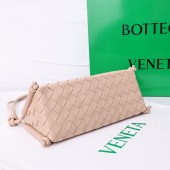 ボッテガ ヴェネタ バック 新作＆送料込 BV899