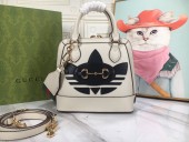 グッチ バッグ 人気 新作＆送料込 新入荷 GUCCI677212
