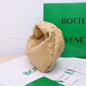 ボッテガ ヴェネタ バック 新作＆送料込 BV3055
