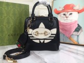 グッチ バッグ 人気 新作＆送料込 新入荷 GUCCI677212
