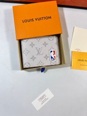 ルイヴィトン 財布 新作 人気 新品 通販＆送料込 M60895
