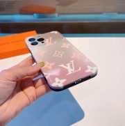 ルイヴィトン  携帯 新作 通販＆送料込 iphone12-iphone14promax 携帯 ケース 手帳型カバー （スマートフォン）ip314