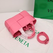 ボッテガ ヴェネタ バック 新作＆送料込 BV6002