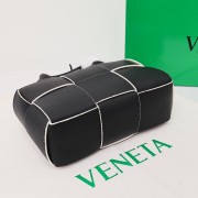 ボッテガ ヴェネタ バック 新作＆送料込 BV6002