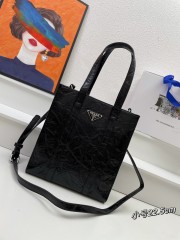 プラダ バッグ人気 新作＆送料込 新入荷 PR156
