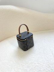 セリーヌ バッグ CELINE人気 新作＆送料込 新入荷 CE8080
