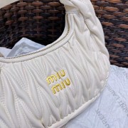 miumiu ミュウミュウバッグ 人気 新作＆送料込 新入荷 MM003