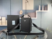 プラダ バッグ人気 新作＆送料込 新入荷 2VH070