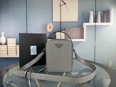 プラダ バッグ人気 新作＆送料込 新入荷 2VH070