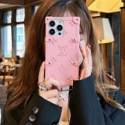 ルイヴィトン 携帯 新作 通販＆送料込 iphone13-iphone15promax 携帯 ケース 手帳型カバー （スマートフォン）ip337