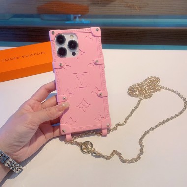 ルイヴィトン 携帯 新作 通販＆送料込 iphone13-iphone15promax 携帯 ケース 手帳型カバー （スマートフォン）ip337