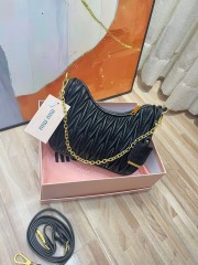 MIUMIU ミュウミュウバッグ 人気 新作＆送料込 新入荷 MM007
