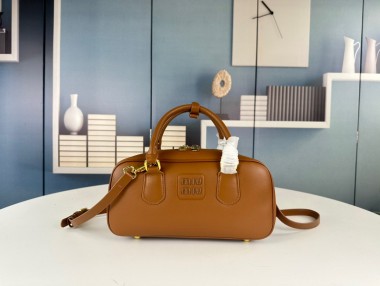 MIUMIU ミュウミュウバッグ 人気 新作＆送料込 新入荷 MM013