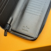 ルイヴィトン 財布 新作 人気 新品 通販＆送料込 M83381