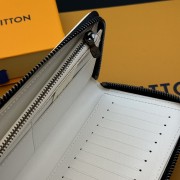 ルイヴィトン 財布 新作 人気 新品 通販＆送料込 M83381