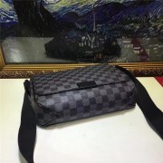 ルイヴィトン バッグ 新作 人気 新品 通販＆送料込 M41213